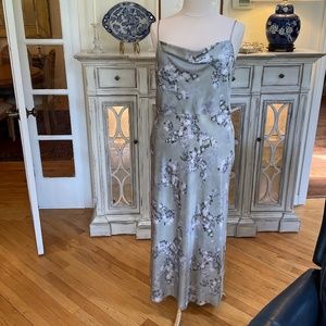 Vince Hazy Blossom Cowl Neck Slip Dress Elegant Cocktail Formal Garden Party